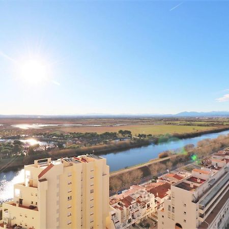 Apartamento Delta Muga, Piso muy cerca de la playa Ampuriabrava Exterior foto