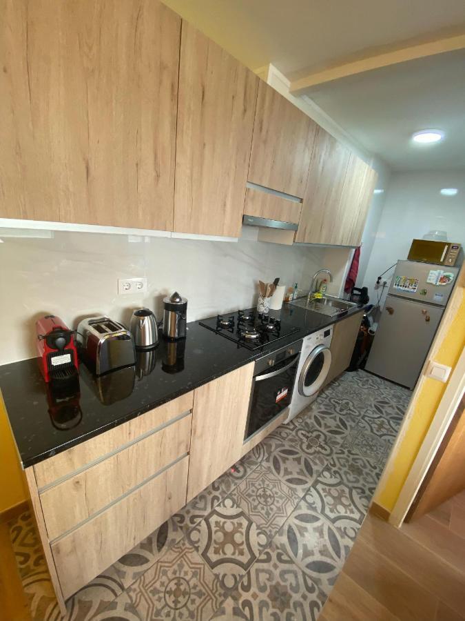 Apartamento Delta Muga, Piso muy cerca de la playa Ampuriabrava Exterior foto